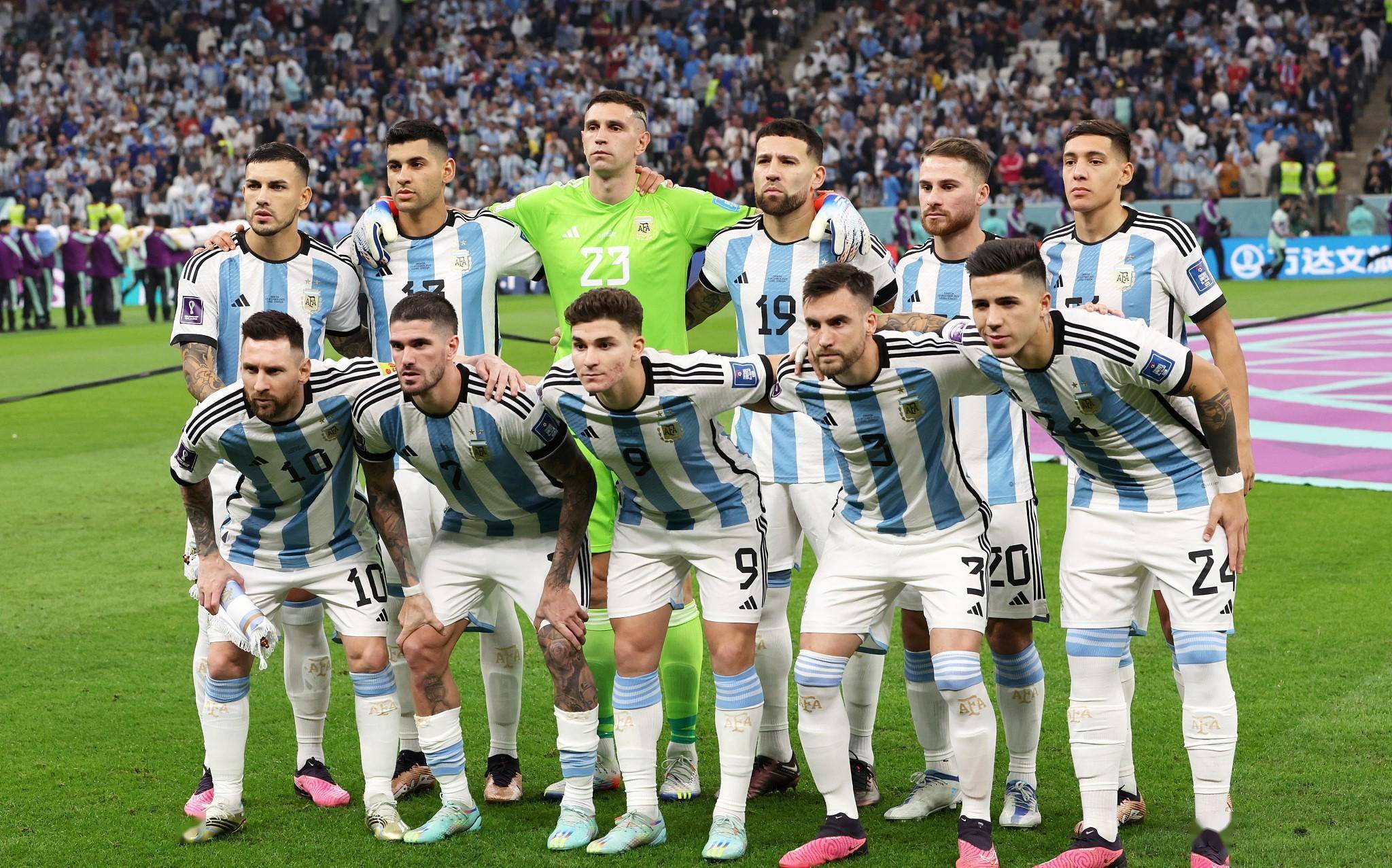 示了他们 示了他们