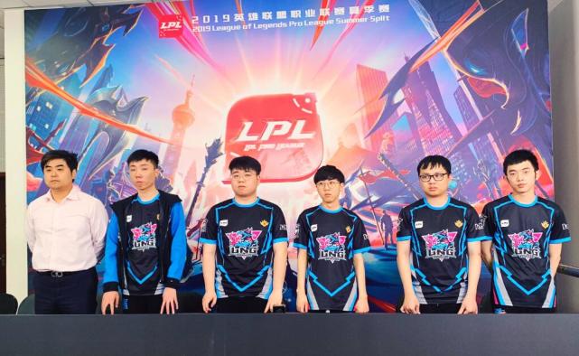 勇士做出了 勇士做出了