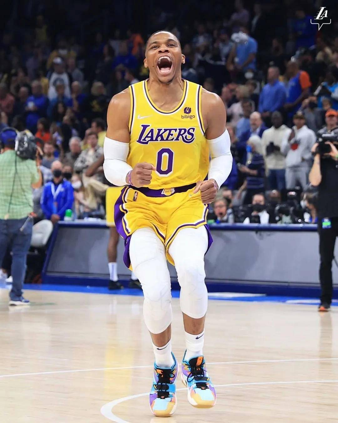 强队更友好 强队更友好