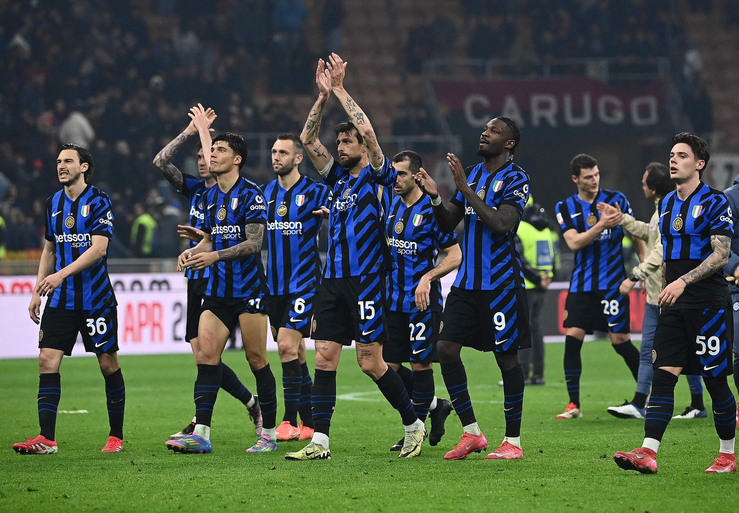 在法国以外 在法国以外